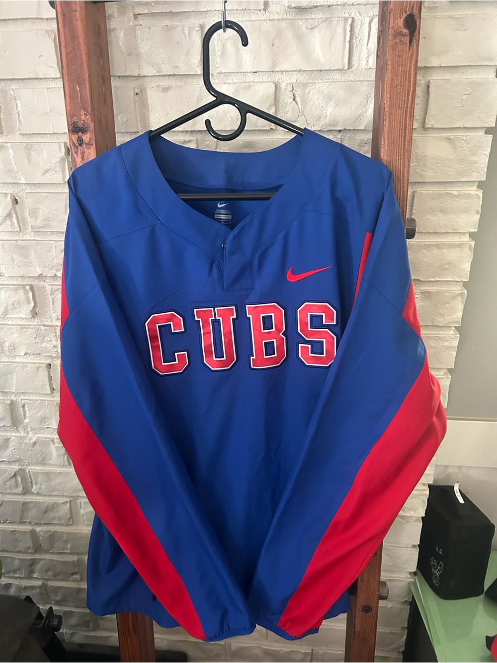 Chicago Cubs - Nike Windbreaker Pullover - Men's Size Large